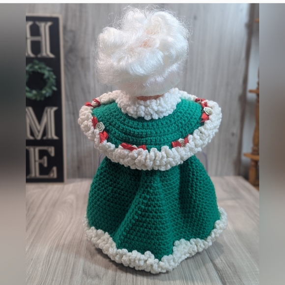 VINTAGE AND NEWER CHRISTMAS BUNDLE LOT - Picture 4 of 13